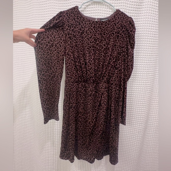 Express women’s velvet leopard dress - Picture 1 of 3